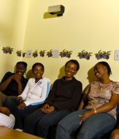 Treating recently infected people delays the need for long-term treatment, an in