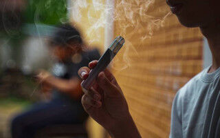 Rapid rise in vaping in Britain has stalled