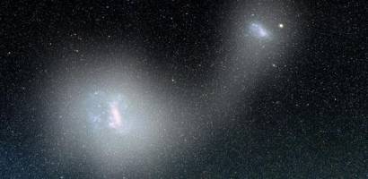 A bridge of stars connects two dwarf galaxies