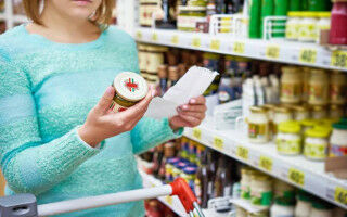 Calorie labelling leads to modest reductions in food selection and consumption