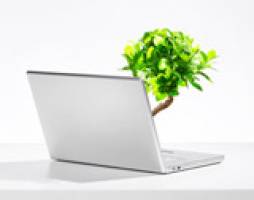 Cutting the Internet's carbon footprint