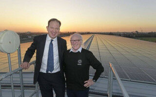 Decarbonisation minister visits UCL PEARL transport laboratory