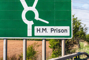 Disjointed prison health system worsens reoffending rates, think tank finds