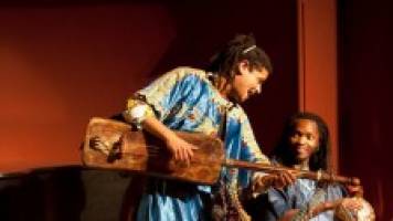 Gnawa Yinga open the Sounds Green concerts at Botanic Garden