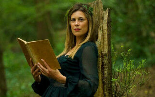 Seven Questions with... Fran�oise H�l�ne