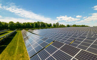 Solar could dominate electricity generation by 2050 even without ambitious climate policies