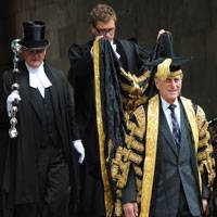 The Chancellor visits the University