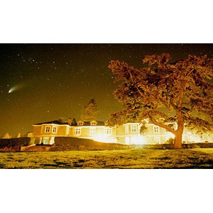 UCL&rsquo;s Mullard Space Science Laboratory with comet Hale-Bopp